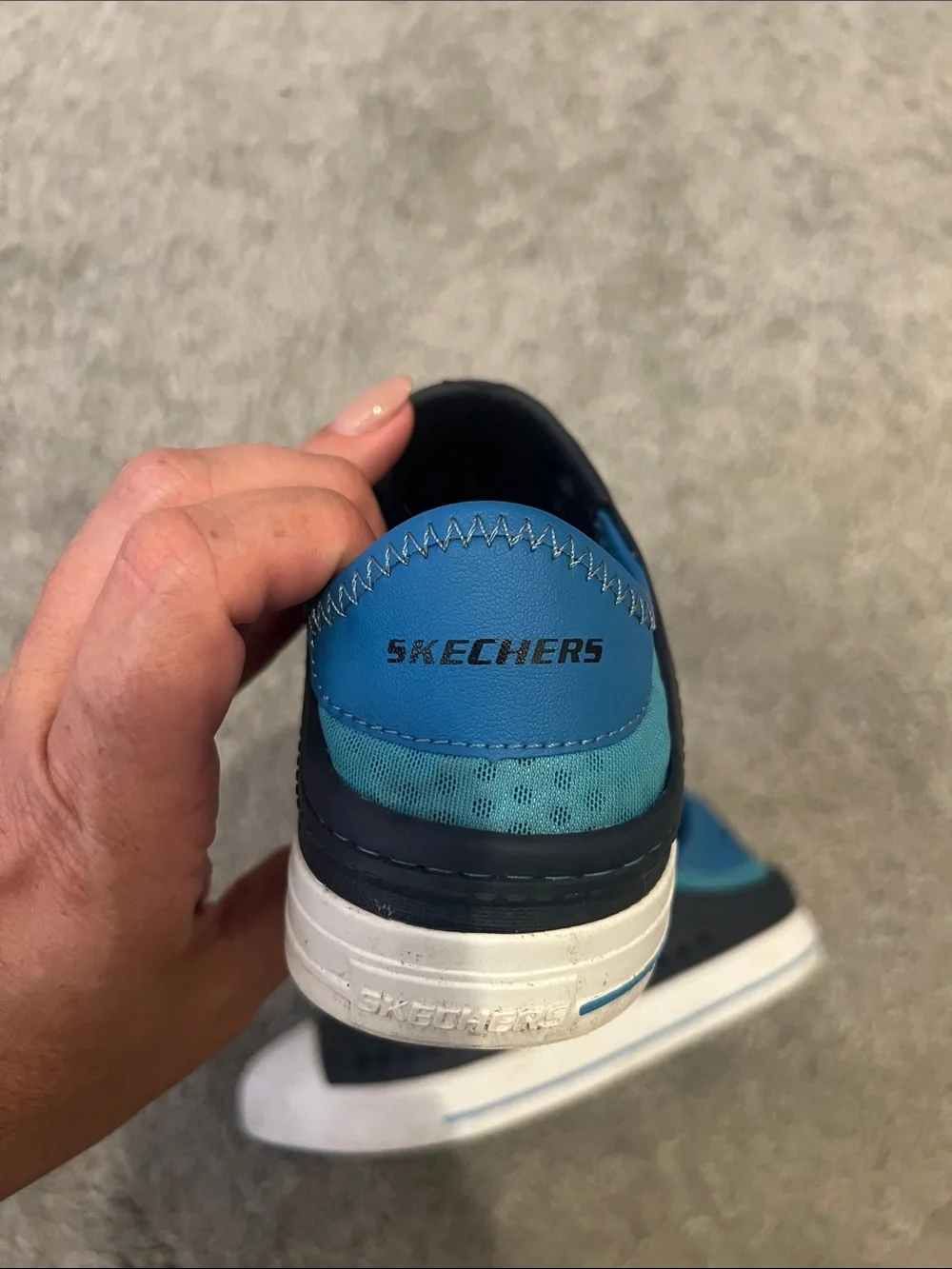 Skechers easy slip